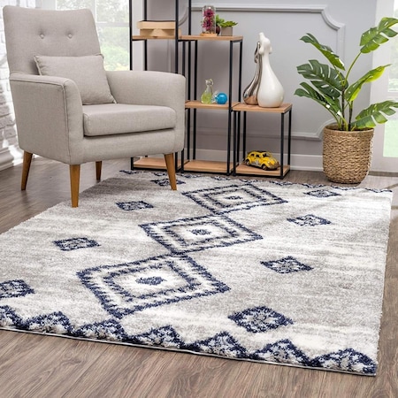 Homeroots 5 x 8 ft. Gray & Navy Boho Chic Area Rug 392373